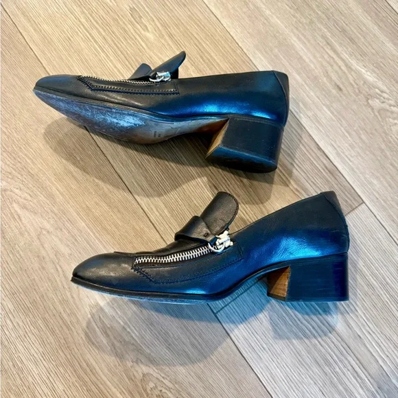 Chloe Palmer Black Leather Loafers with Silver Accent. Size 36. Gently worn. - Picture 7 of 10